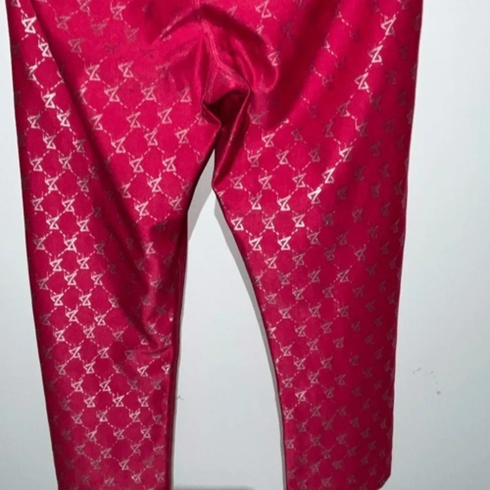 Zumba‎ Wear Girls Pink Silver Metallic Geometric Xspicy Cropped Leggings Size XS